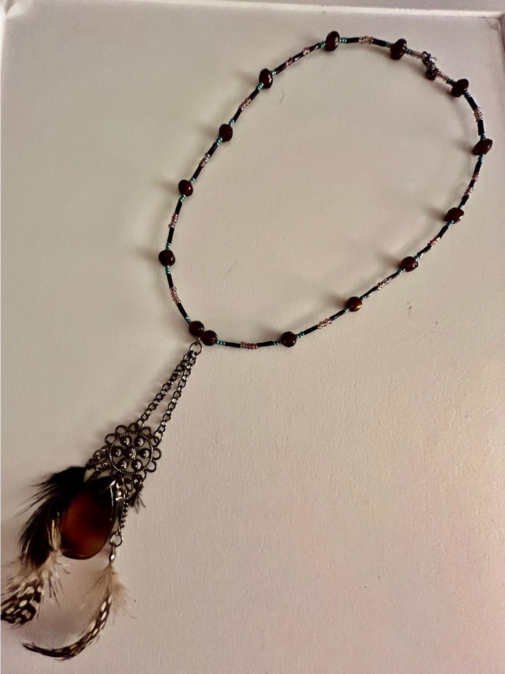 NWOT Agate stone, Feathers, gunmetal Sunflower pendants, seed tube bead necklace